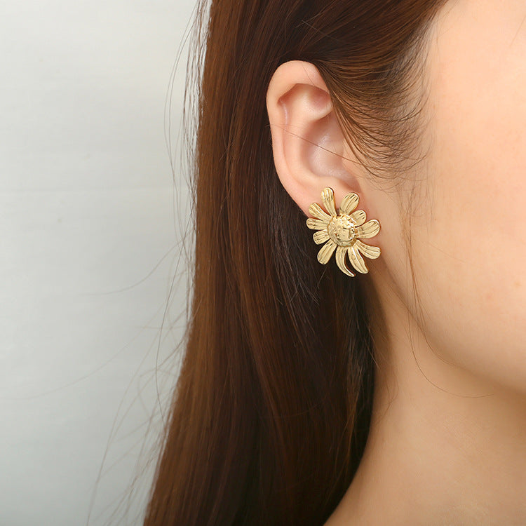 Flora Glow Earrings