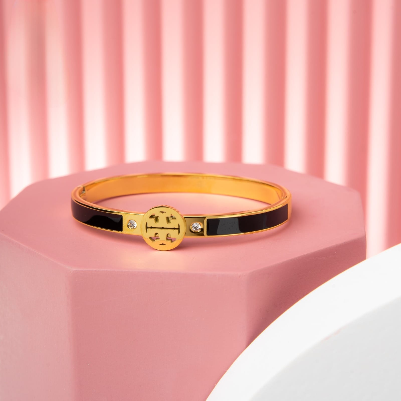 Auréole Enamel Bangle