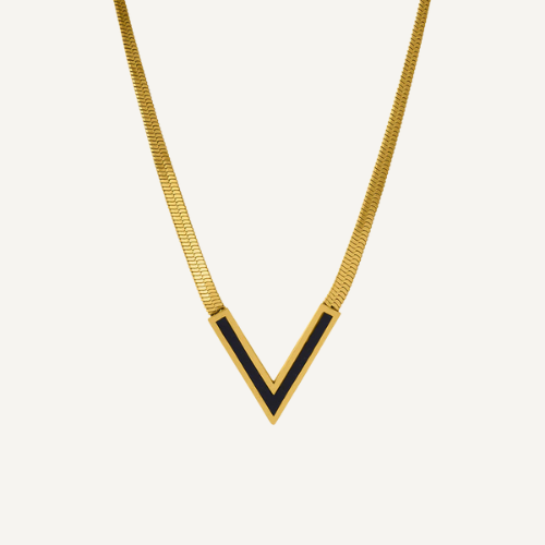 Vetra Necklace